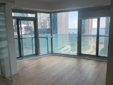2 bed/2 baths in DT Toronto Available Immediately Image# 1