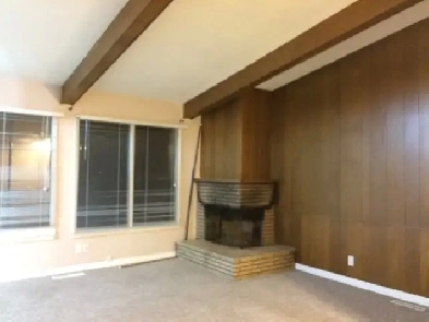 Beautiful Close In NW Bright Duplex All Incl Image# 1