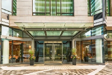 Downtown Toronto -  Yorkville Studio  45 Charles @ Yonge & Bloor Image# 1