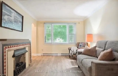 Recently renovated 4 bedrooms, washroom unit available for rent Image# 1