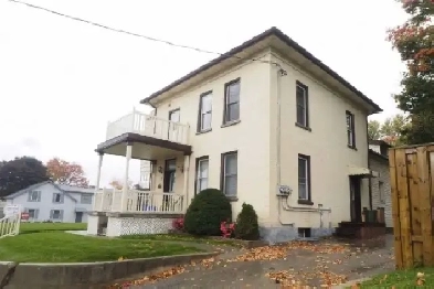 1 Bedroom Unit in 4plex Elmira -Nov 1 Image# 1