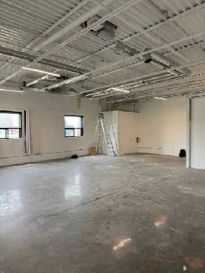 Junction Triangle-2nd floor column free studio/industrial Space Image# 1
