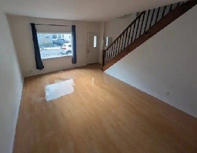 3-Bedroom House in Mechanicsville – Ideal for Roommates or Profe Image# 1