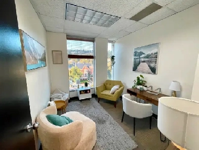 Office for Rent in Kamloops w/ Boardroom, Kitchen & Reception Image# 1