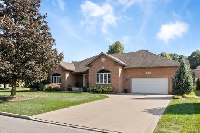 Open House Sunday 2-4  Stunning All Brick Ranch, LaSalle Image# 4