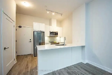 1 Bedroom   Den Condo for Rent in Mississauga Image# 1