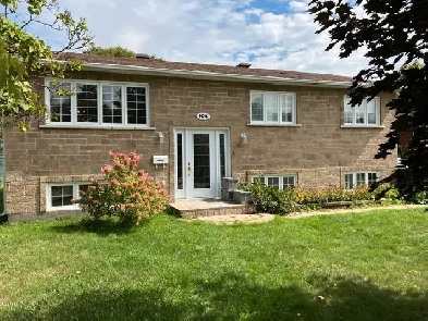 Maison unifamiliale à louer Image# 1