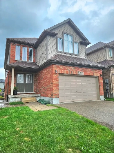 Entire House and Walk Out basement, West end Guelph Image# 4