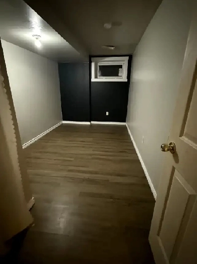 Shared basement in Rundle NE Image# 1