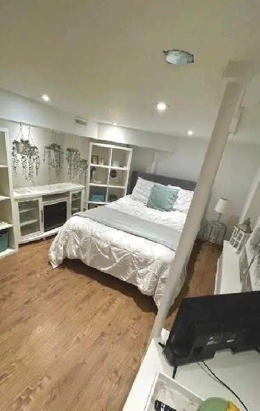 Beautiful, Spacious Suite | $1100 Amenities Incl. | Sarnia, ON Image# 1