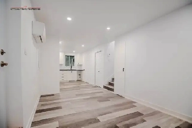 125 Vimy - 1 Bed 1 Bath unit D - September rent is Free Image# 1