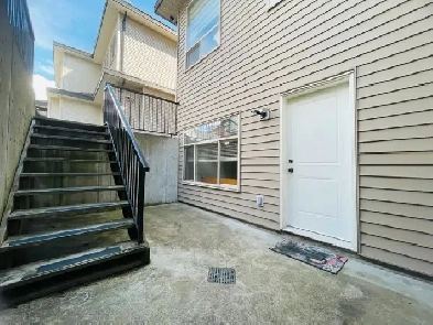 2 bedrooms basement Image# 8