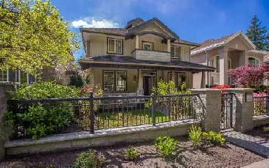 Port Moody 1 Bedroom, near Heritage woods high school Image# 1