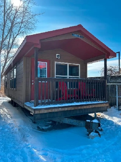 2 bedroom rustic cabin /tiny home for sale Image# 1