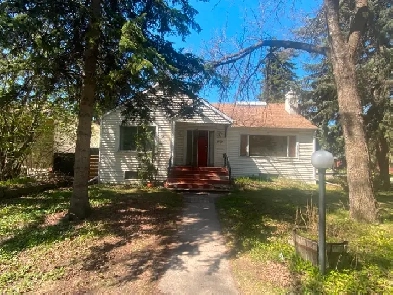 Room beside University of Alberta for student only $650/month Image# 1