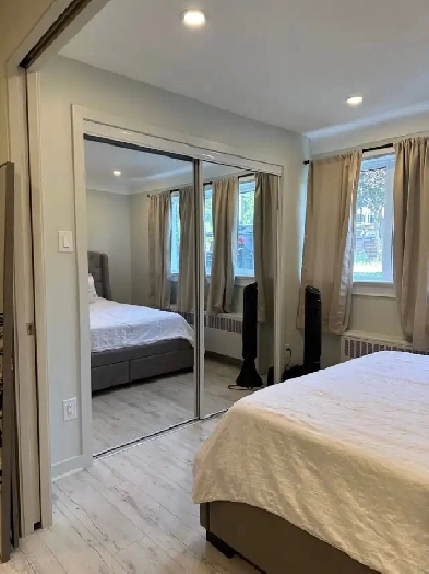 ONE BEDROOM APARTMENT IN QUIET WESTBORO OF OTTAWA  OCTOBER 2025 Image# 1