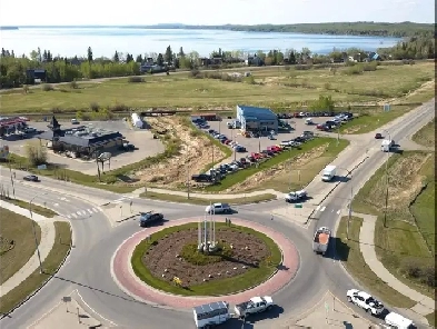 Hwy 20 Sylvan Lake Commercial For Lease or Sale Image# 1