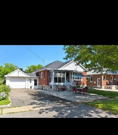 1 Bedroom Basment in downtown Brampton, Utilities are included! Image# 1