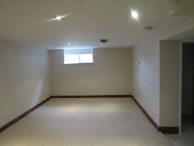 Bayview/Sheppard room for rent $699 call4163006610 Image# 1