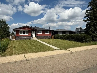 Renovated Cozy House In Ottewell for rent Image# 1