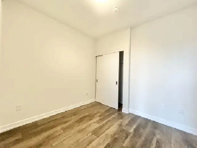 BEAUTIFUL 1-BEDROOM CONDO IN THE HEART OF KITCHENER Image# 1