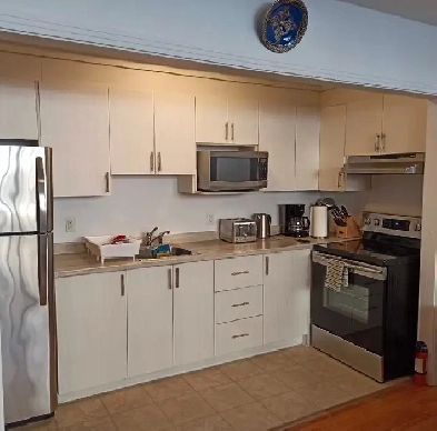 3 1/2 - Metro Snowdon NDG/CDN - 1350$ Image# 1