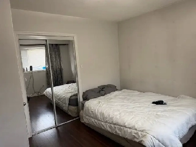 private room for rent Scarborough Image# 1