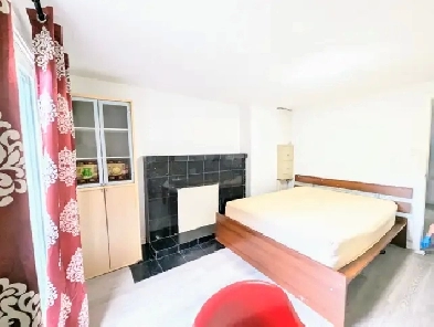 Large Private room Image# 1