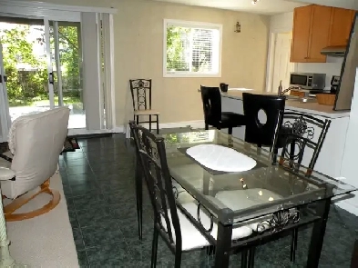 APT FOR RENT,    FURNISHED    BARRIE,   ANGUS Image# 1