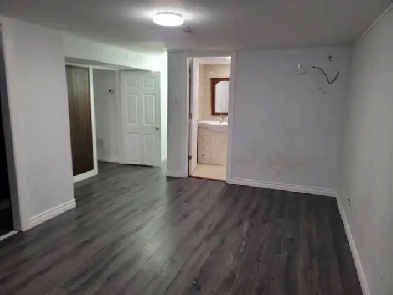 Looking for a roommate (very large room with private  washroom) Image# 2
