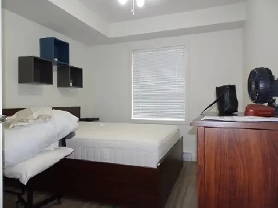 ATTENTION STUDENTS! 3 3 2 PARKING FULLY FURNISHED UBCO Image# 5