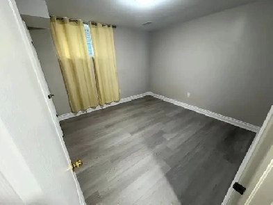 Room available for rent in Kitchener doon south Image# 1