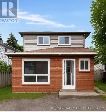 Move in ready!  1 bed   den near Georgian College! Image# 1