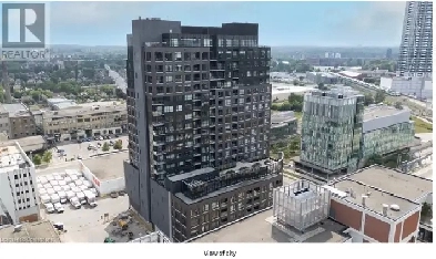 Modern 1 Bedroom Luxury Condo Unit in Downtown Kitchener Image# 1