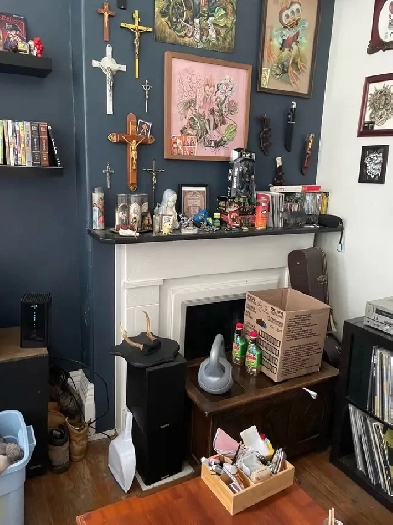 RICHMOND ROW ONE BEDROOM APT Image# 1