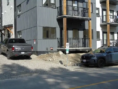 3 Bedroom Allows 1 Small Dog or Cat at Harvest Apartments Image# 1