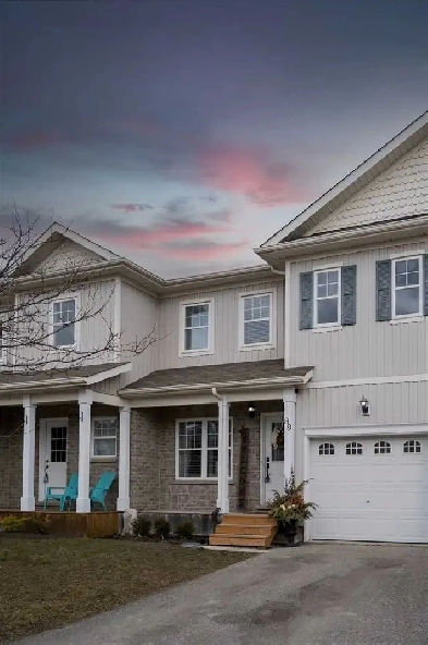 Townhouse For Rent Avalable Now Image# 1