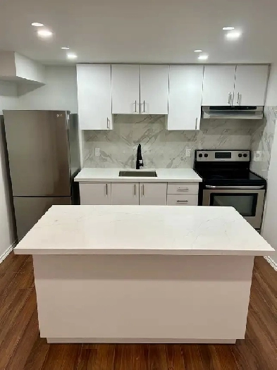 1 Bedroom 1 Washroom 1 Parking Spot Bsmt Apartment in Barrie Image# 3