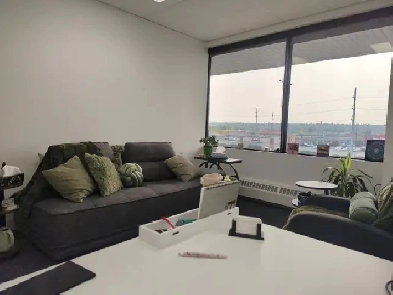 Professional Shared Office Rental Space$120 Image# 3