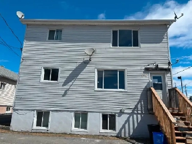 Gatchell 2 Bedroom Apt. Image# 1