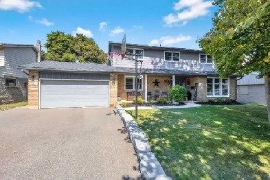 Stunning Family Home with In-Ground Pool in Brantford! Image# 7