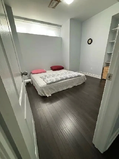 2 bedrooms utilities included basement in West Brampton Image# 1