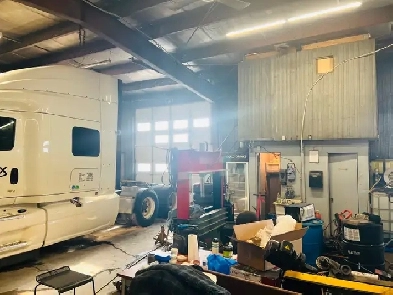 Repair shop for rent Image# 1