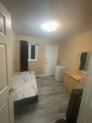 room for rent $600 Image# 1