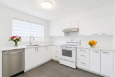 4 bedroom house for rent in Montreal (DDO) Image# 1