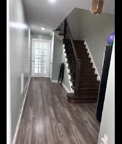 Room for rent near Sheridan college Image# 1