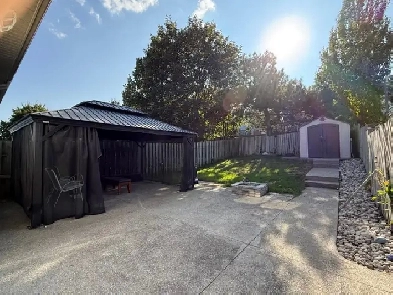 3-Bedroom Home for Lease Image# 1