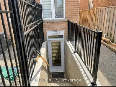 Spacious 2-Bed Legal Basement Apartment – Prime Mississauga Image# 8