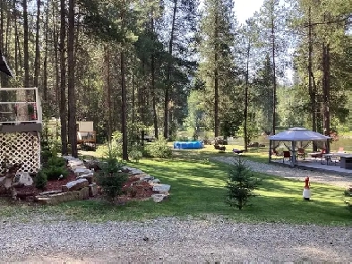 Home and 2 acres, on Moyie River Image# 1