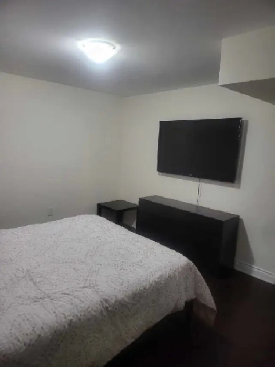 BASEMENT FOR RENT OFF ROYAL WEST DRIVE Image# 1